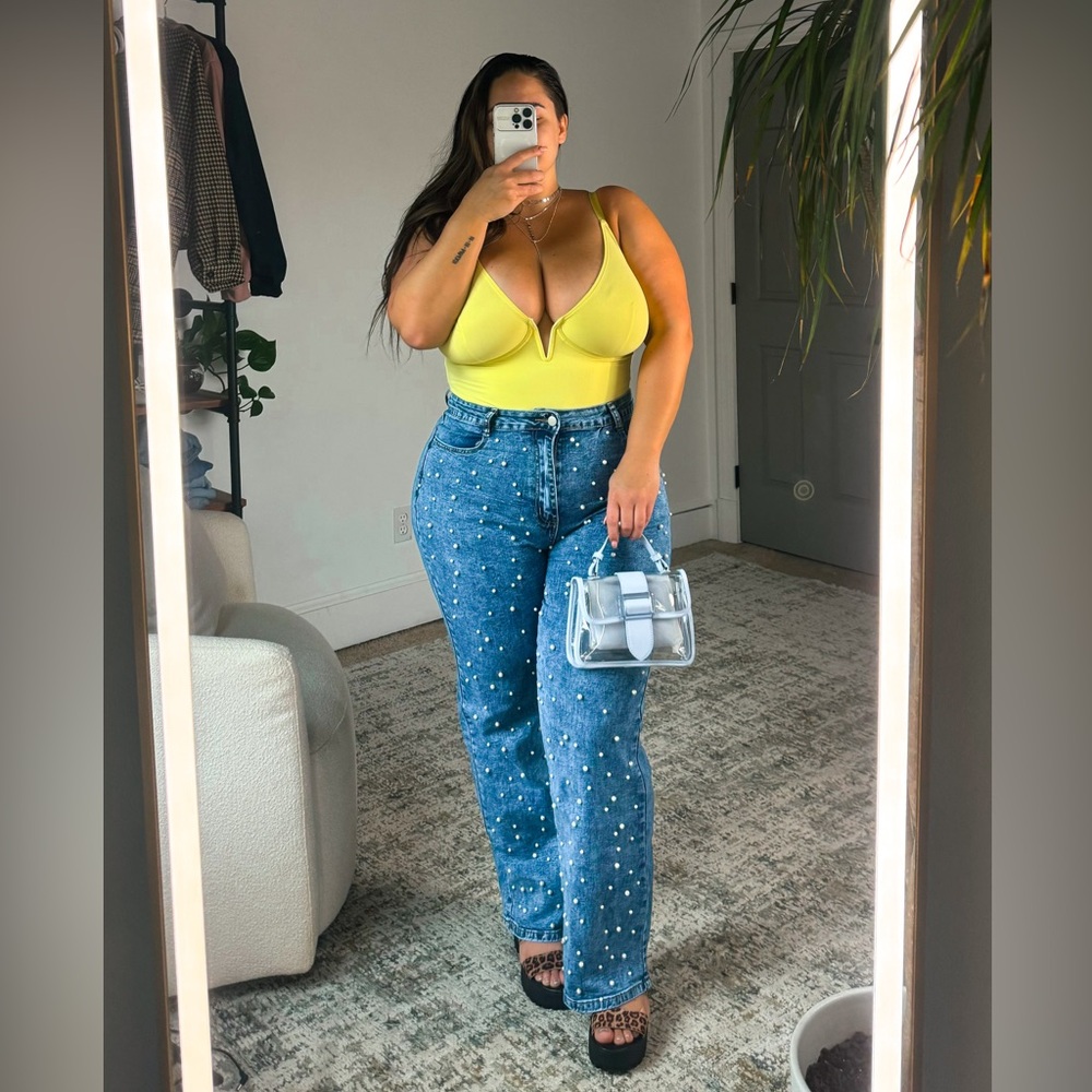 Size XL - Blue pearl Embellished Women Jeans